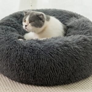 Plush Warm Dog Bed In Winter